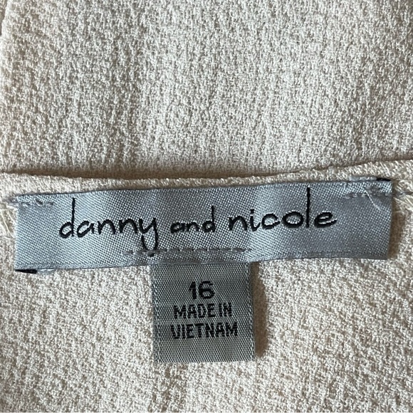 Danny & Nicole Geometric Print Belted Dress Plus Size 16 Cream Black Stretchy - Picture 7 of 8